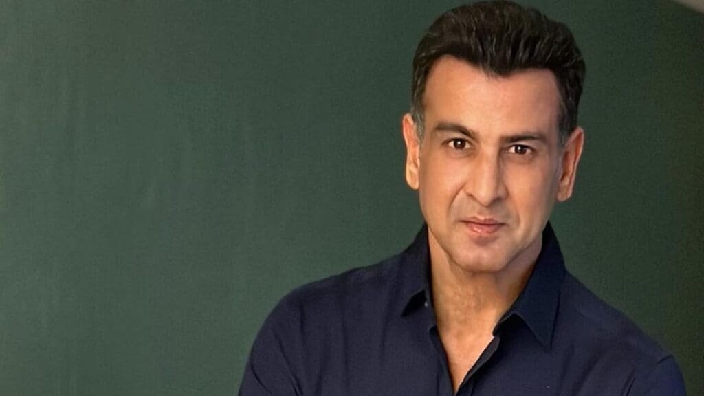 8 Bollywood Actors Who Rejected Hollywood Films – Unbelievable Reasons!